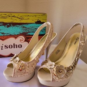 Women's Zigi Soho Ivory Heel 8.5